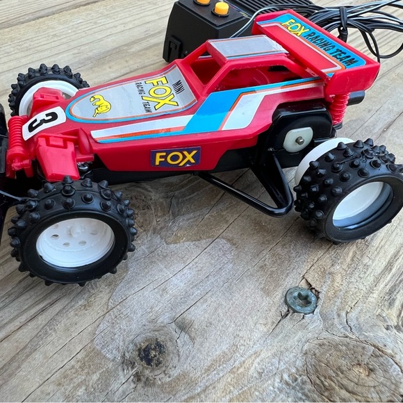 VINTAGE but BRAND NEW 🤯 & working Mini Fox Racing Red car Wired Remote Control - Picture 16 of 16